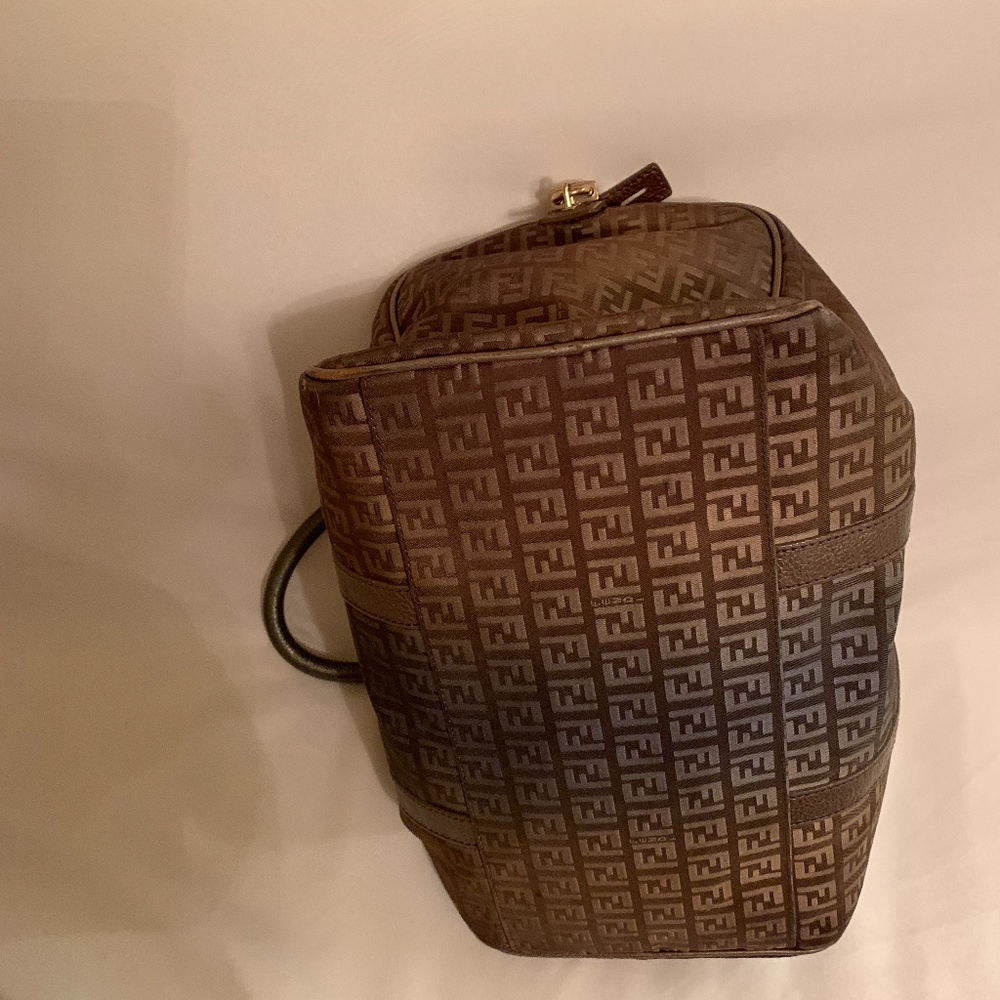 Fendi duffel bag - Picture 6 of 6